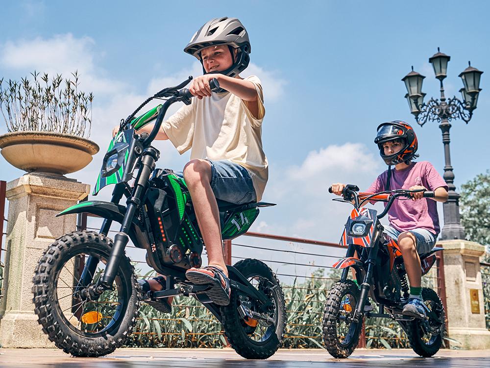A14 Kids' Rear-Wheel Drive E-Moped: Safe, Fun & Feature-Packed for Young Riders