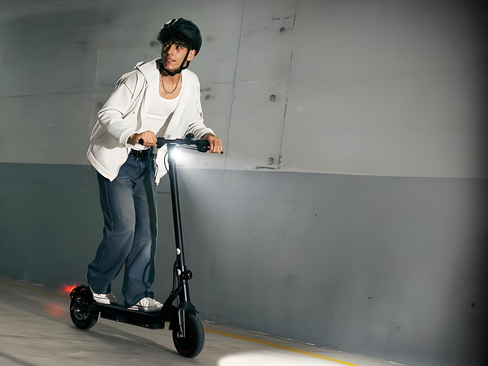 New urban electric scooter iScooter W5
