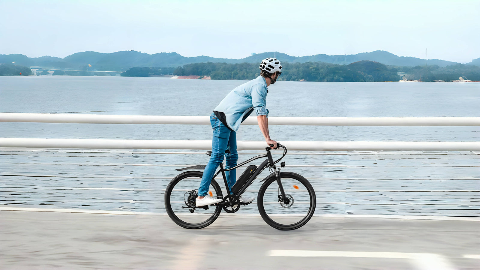 The Impressive iScooter EB3 Electric Bicycle